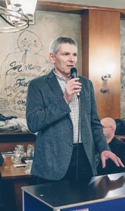 JIŘÍ HYNEK 2018 Kandidát na prezidenta České republiky 2018, SILNÝ PREZIDENT PRO TĚŽKÉ ČASY! www.hynekprezident.cz